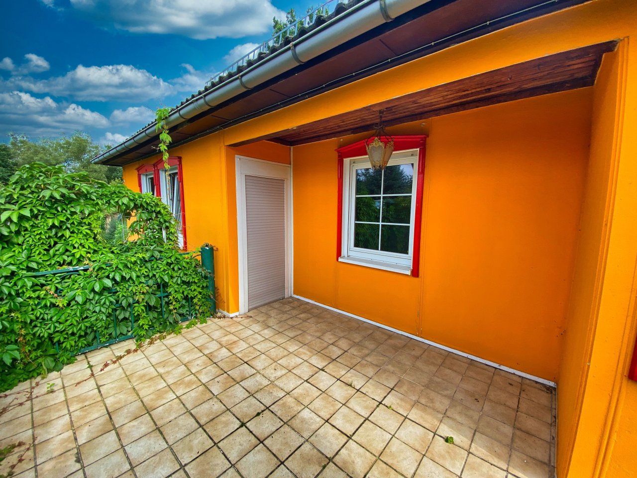 Reserviert: Romantisches Haus mit großem idyllischem Grundstück