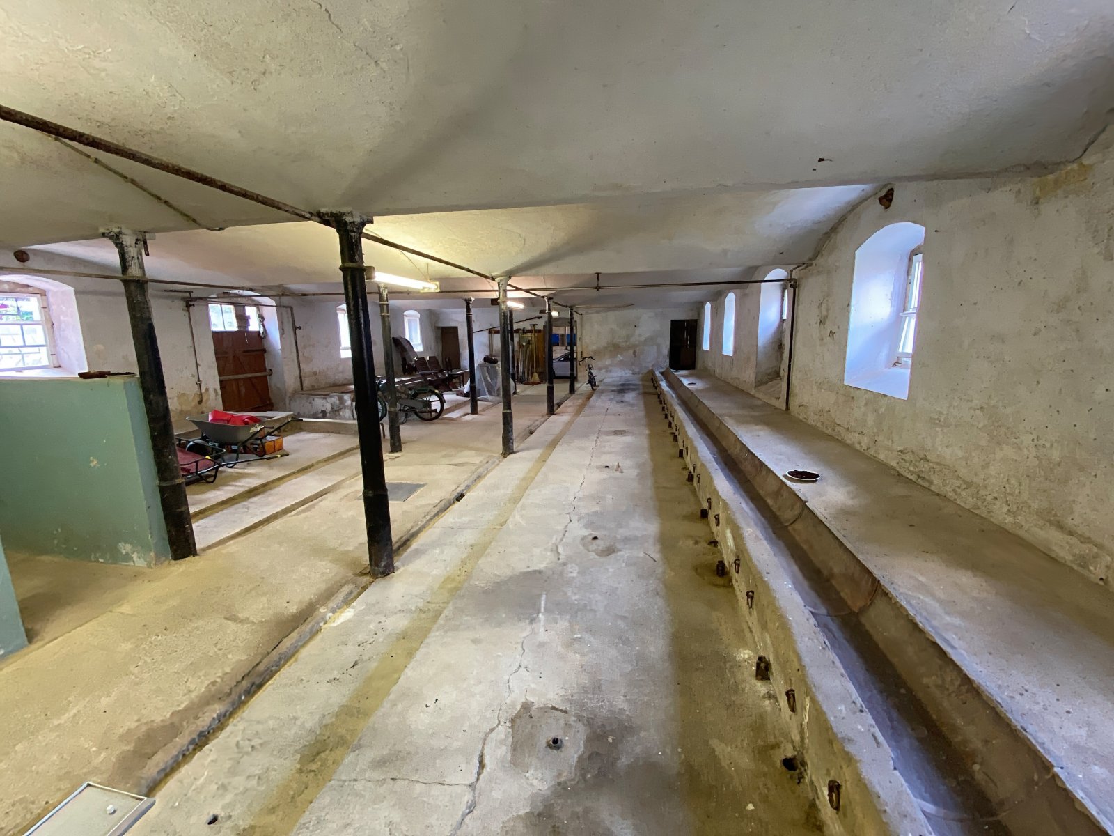 Einzigartiges Anwesen - Kapitalanlage (8,7 % Rendite) und selber Wohnen - Urlaub auf dem Bauernhof / Reiterhof -  Sie entscheiden! (Preis VB)