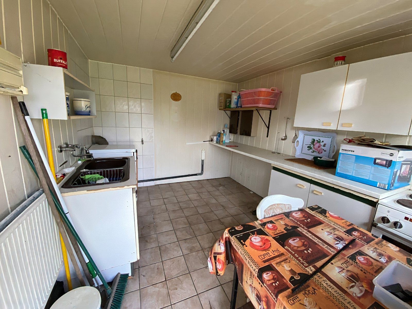 Einfamilienhaus mit Doppelgarage und großem Grundstück in Klitzschen