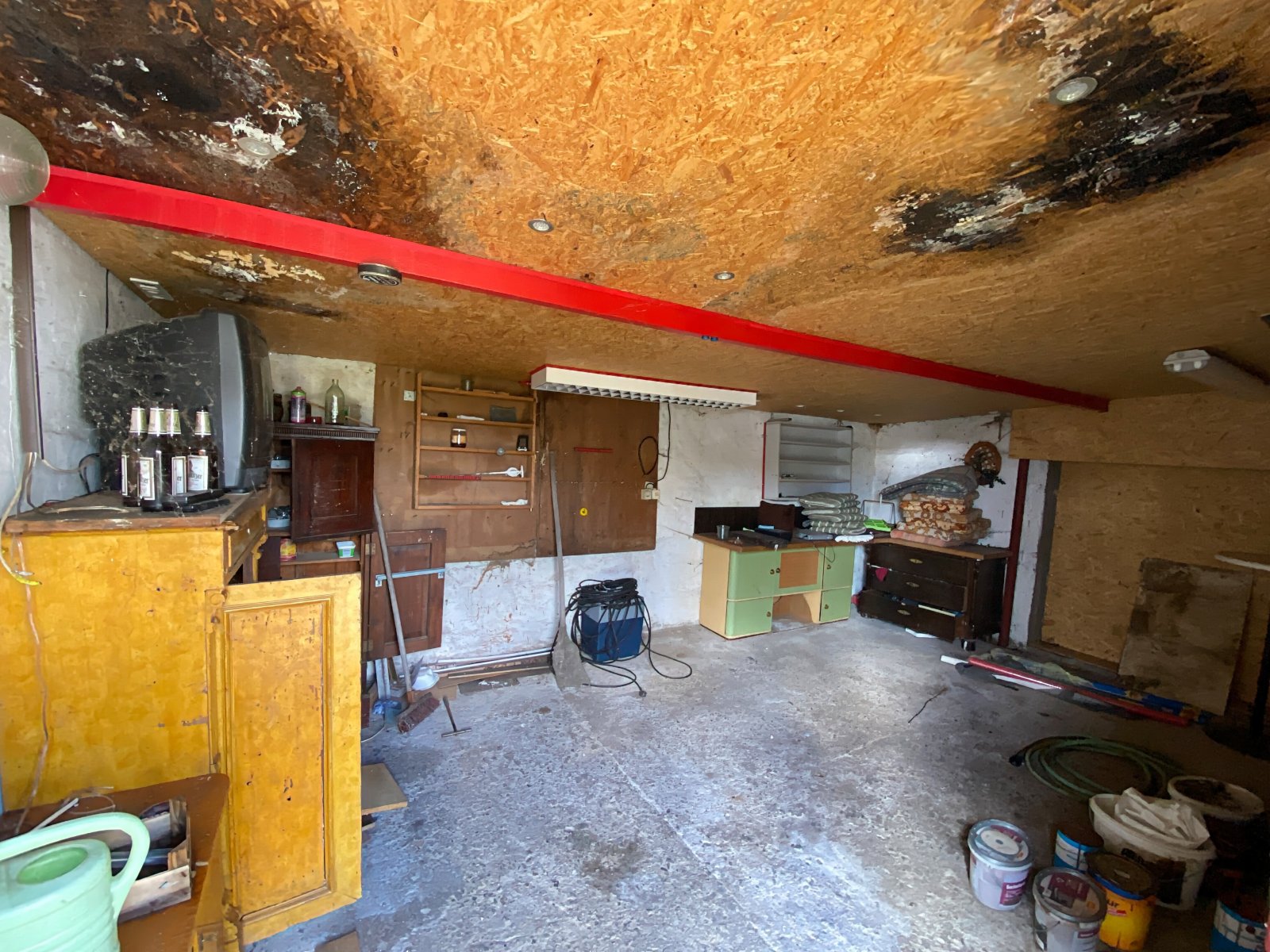 Einfamilienhaus mit Doppelgarage und großem Grundstück in Klitzschen