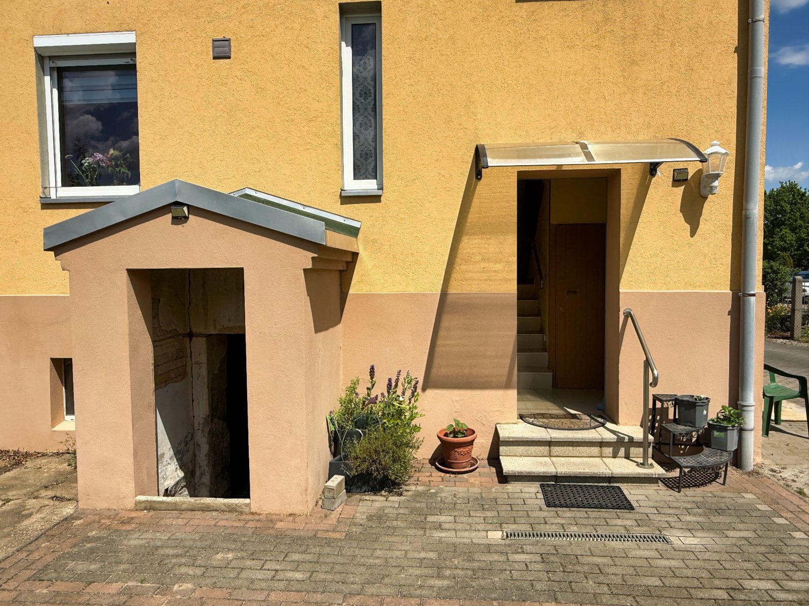 Ein - oder Zweifamilienhaus als Doppelhaushälfte in Bad Schmiedeberg