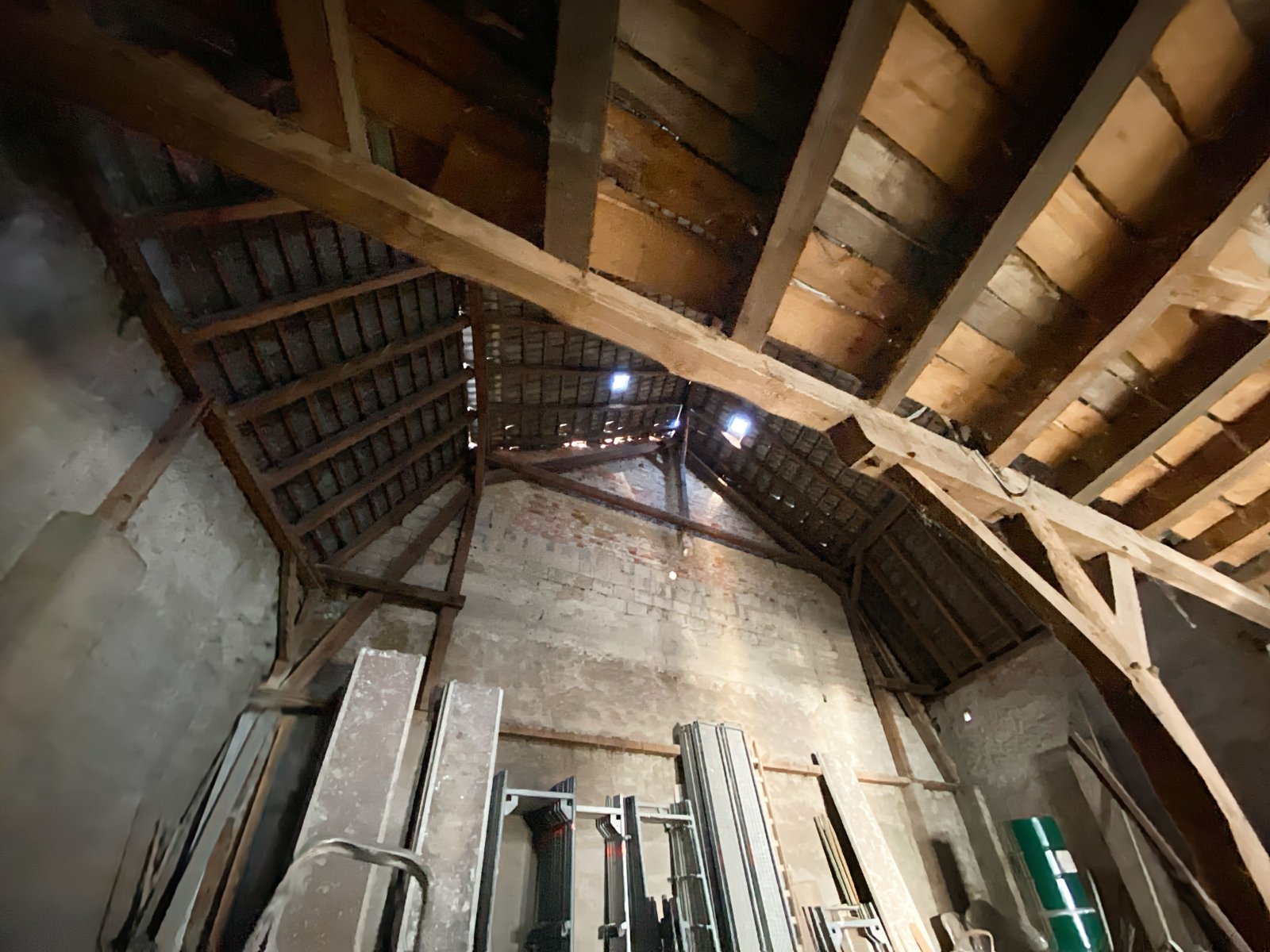 Kapitalanleger aufgepasst: Gepflegtes Mehrfamilienhaus, 6 WE, vollvermietet im Zentrum von Belgern