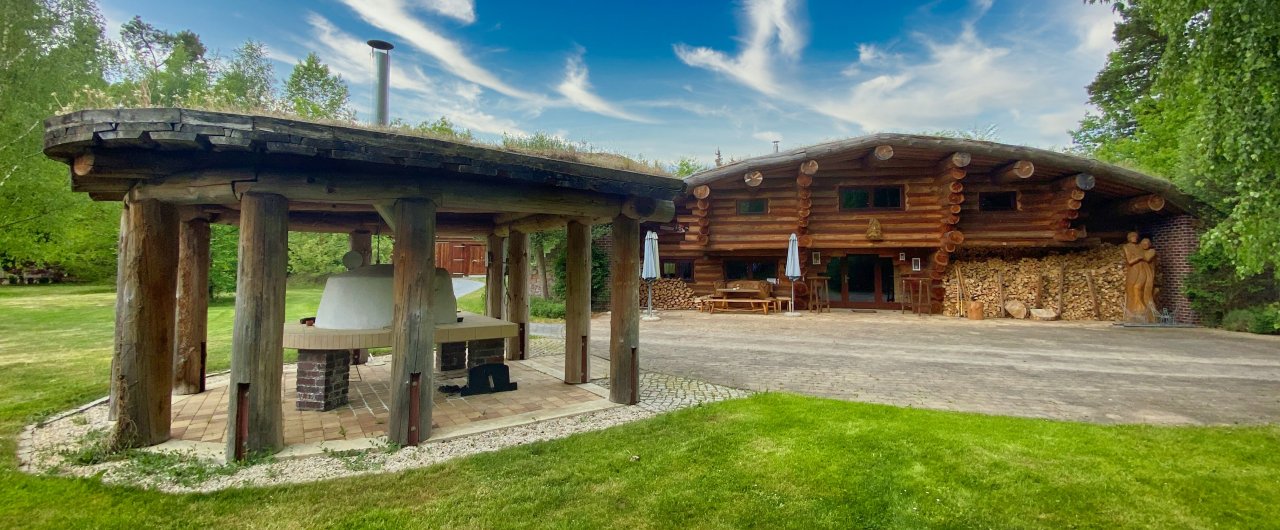 Stammhaus mit Brotbackofen Stammhaus mit Brotbackofen