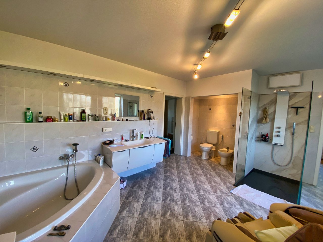 Badezimmer Hauptbad Badezimmer Hauptbad