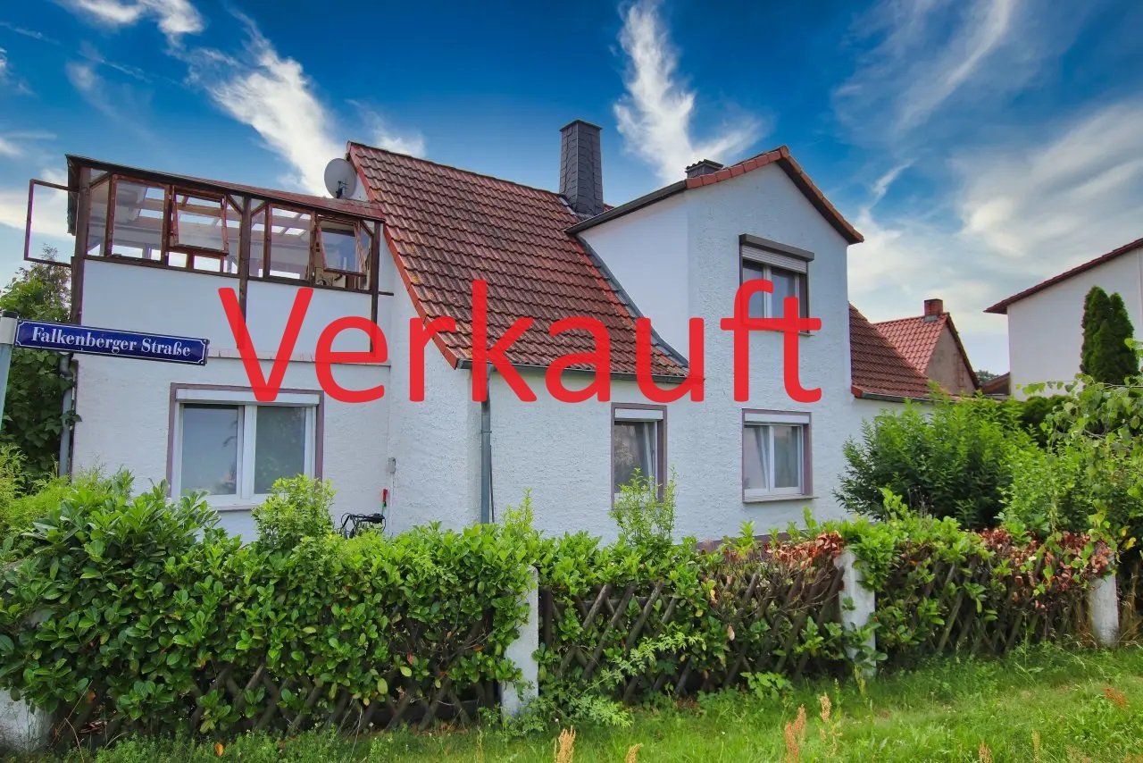 Falkenberg / Elster: Verkauft: Schnäppchen für Handwerker: Sanierungsbedürftiges EFH nach Wasserschaden  Falkenberg / Elster: Verkauft: Schnäppchen für Handwerker: Sanierungsbedürftiges EFH nach Wasserschaden