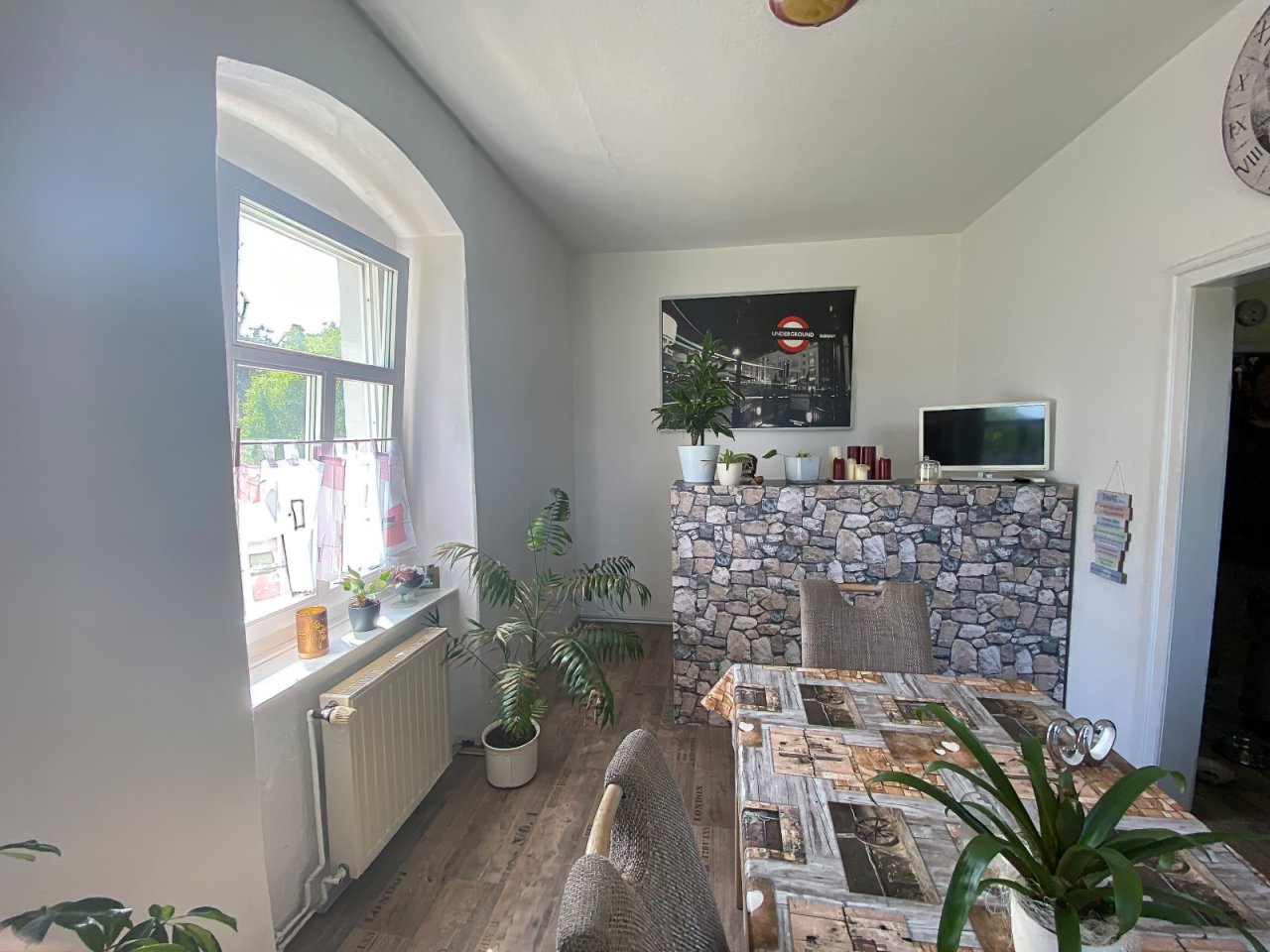 Esszimmer EG Haupthaus 5-Zi.-Maisonette-Whg. Esszimmer EG Haupthaus 5-Zi.-Maisonette-Whg.