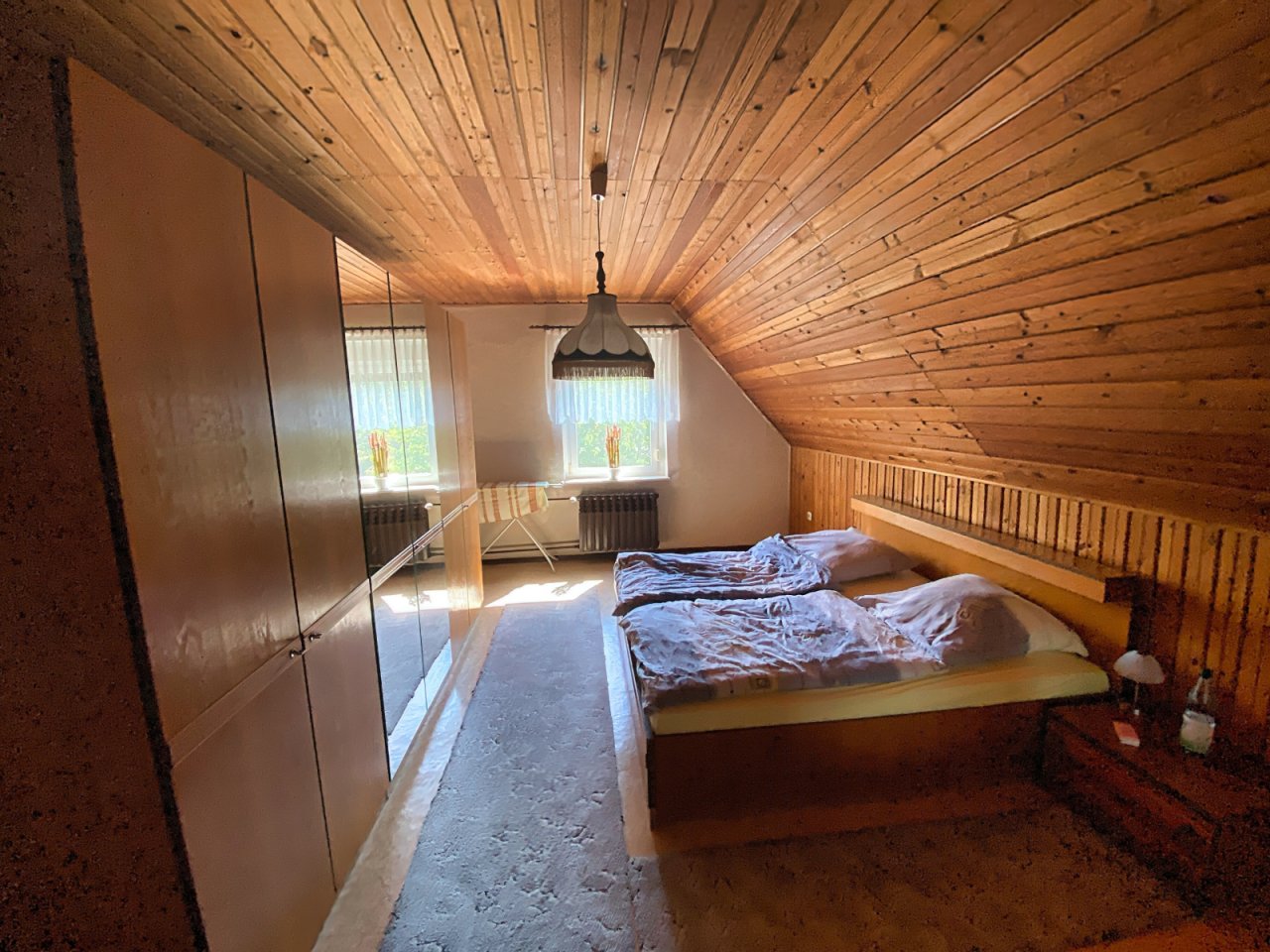Schlafzimmer 1 OG Schlafzimmer 1 OG