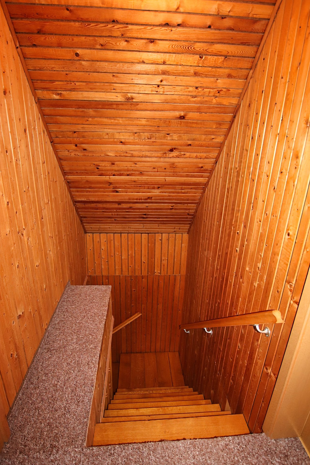Treppe ins OG Treppe ins OG
