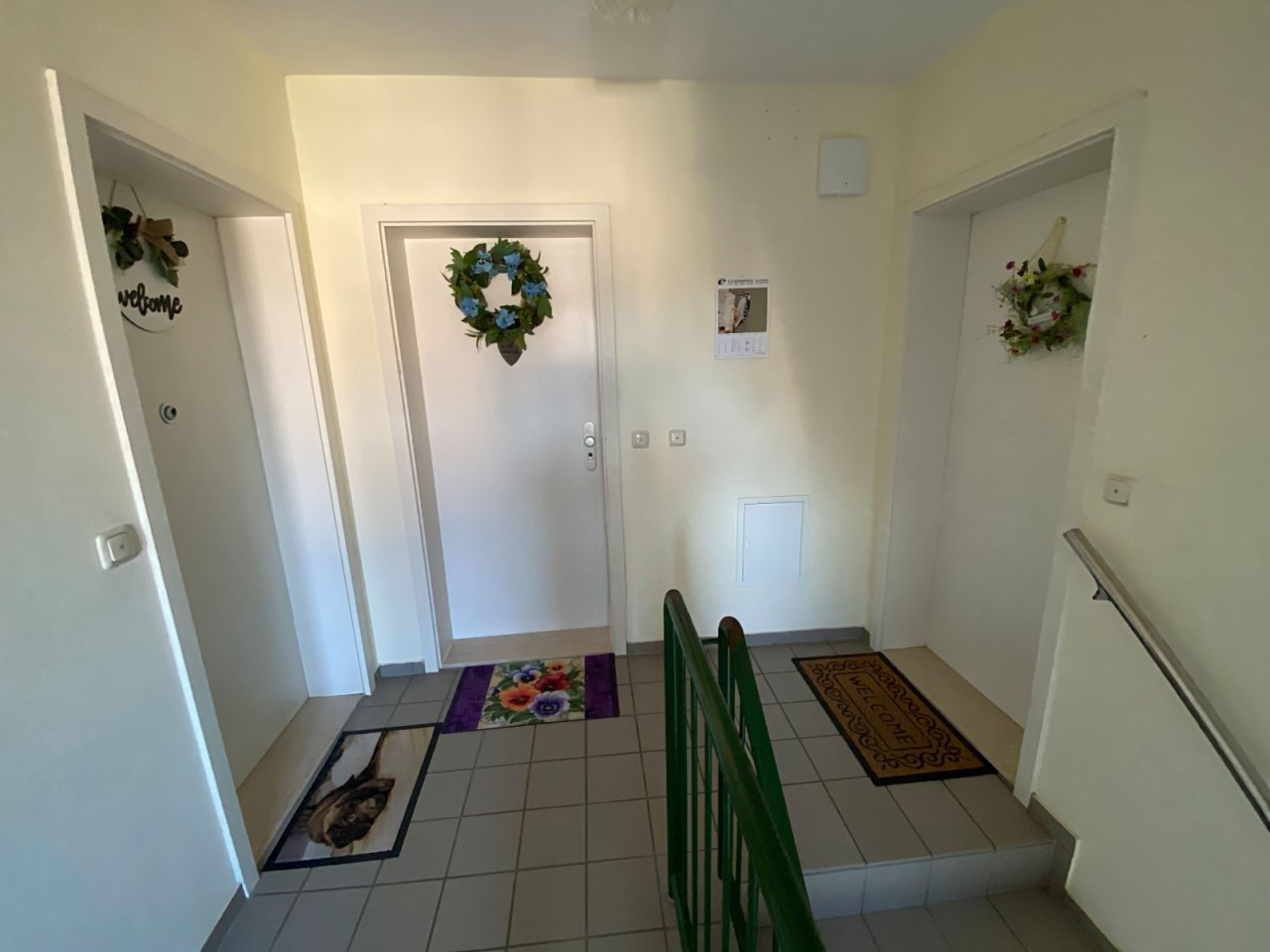 3 Wohnungen pro Etage 3 Wohnungen pro Etage