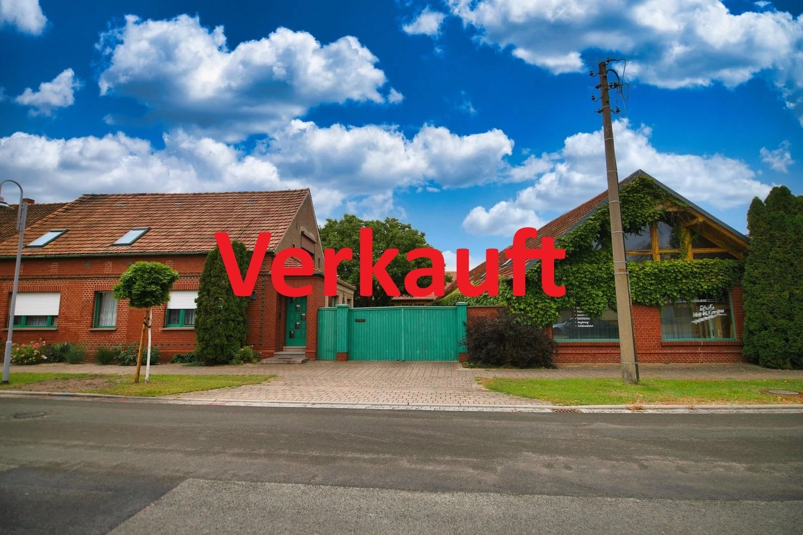 Jessen: Verkauft: Vierseitenhof mit Gewerbehalle mit vielen Möglichkeiten bei Jessen  Jessen: Verkauft: Vierseitenhof mit Gewerbehalle mit vielen Möglichkeiten bei Jessen