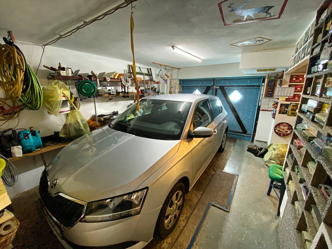 Garage Garage