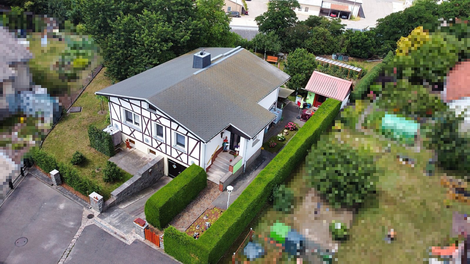Einfamilienhaus Seitenansicht Luftbild Einfamilienhaus Seitenansicht Luftbild
