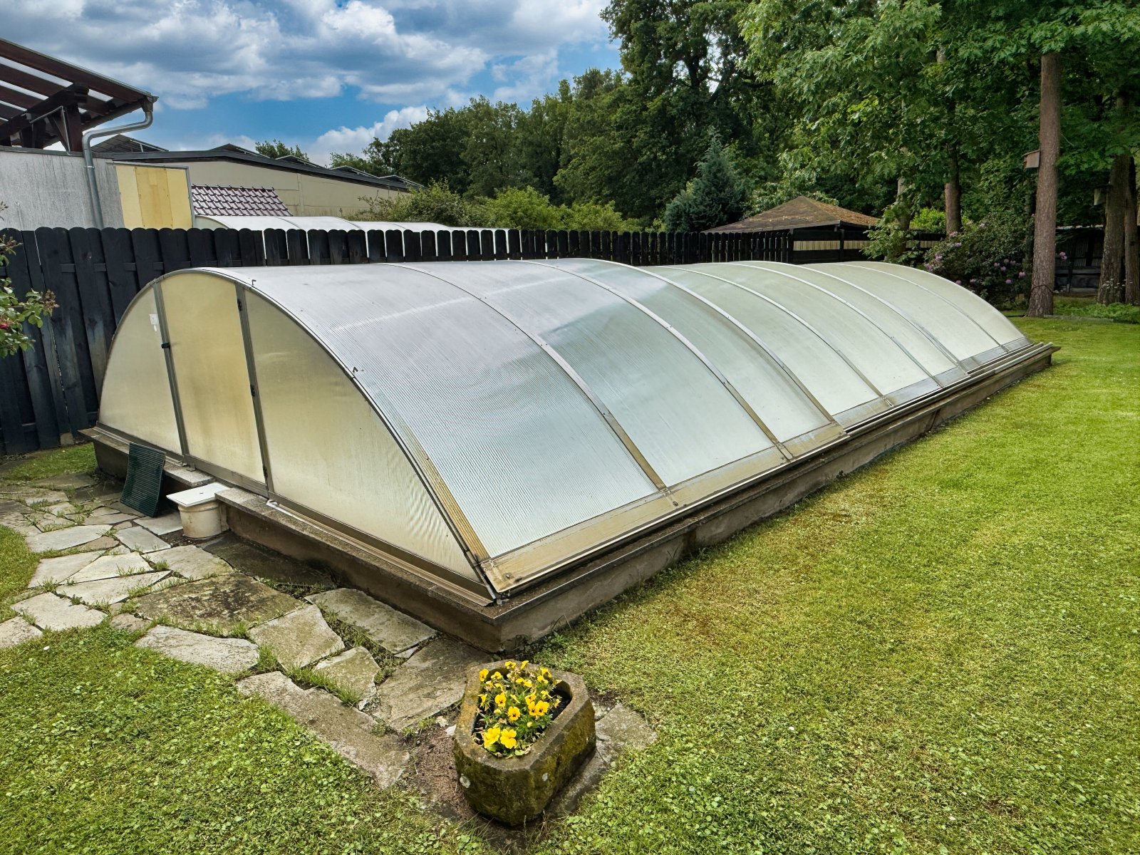 Überdachter Pool Überdachter Pool