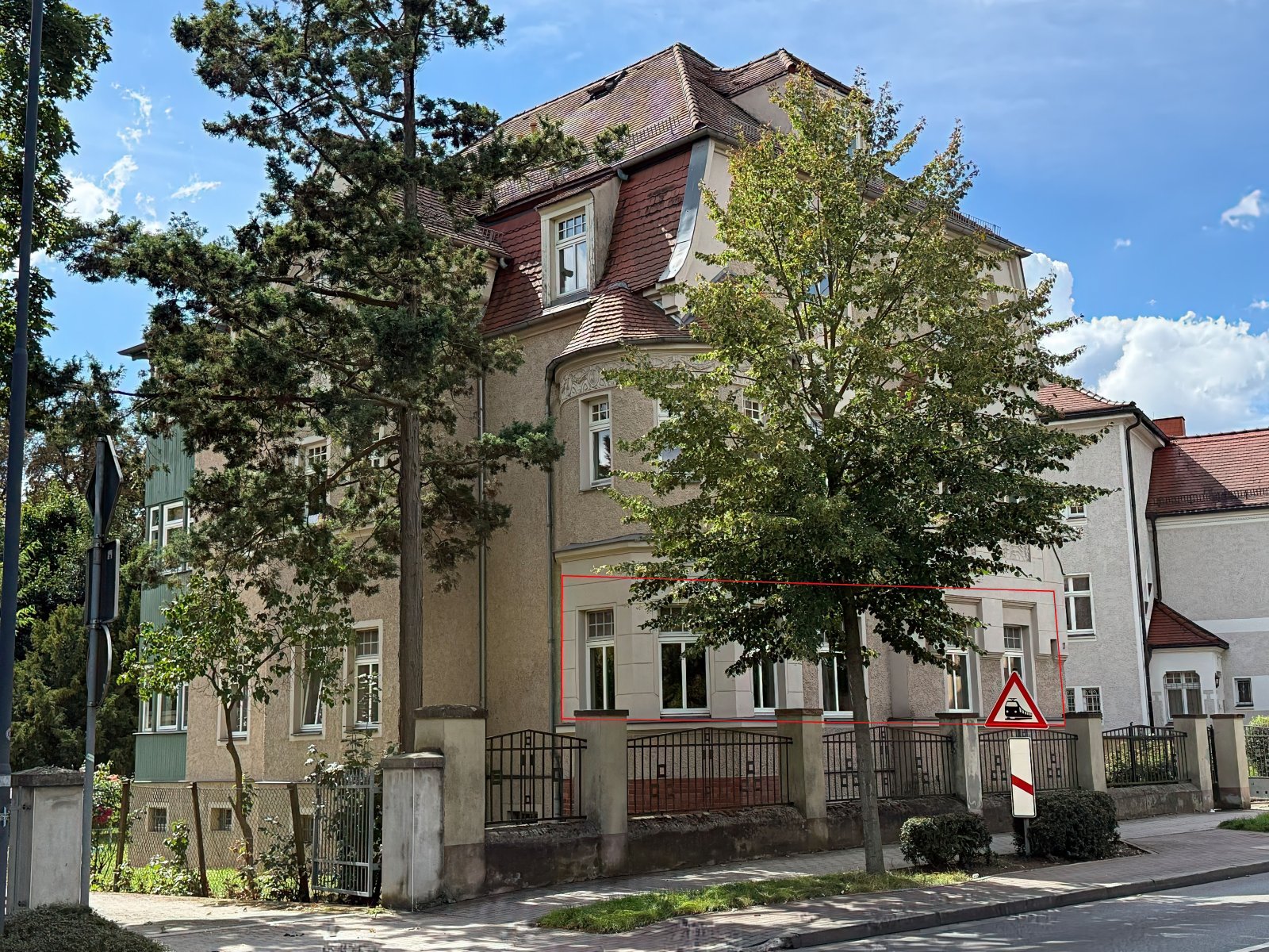 MFH Seitenansicht MFH Seitenansicht