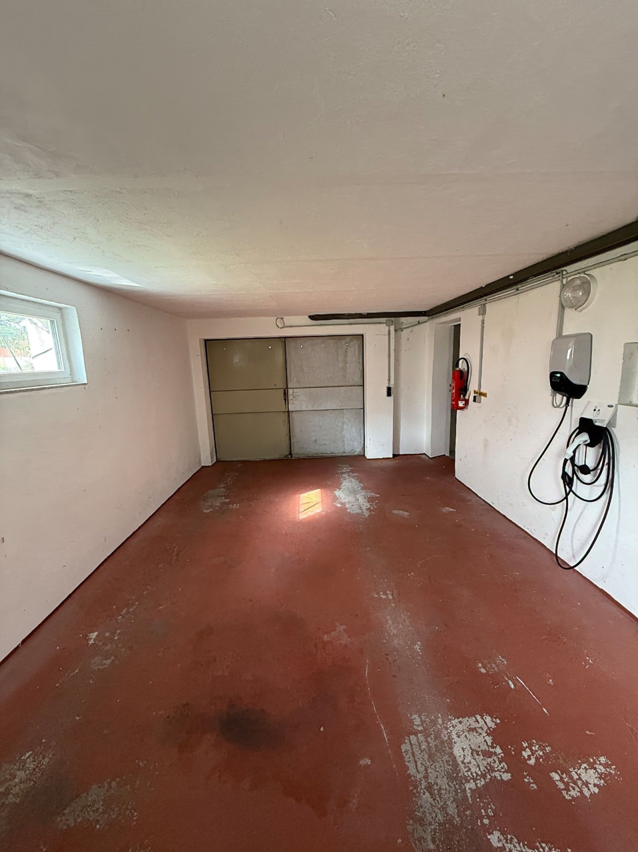 Garage mit Wallbox 
