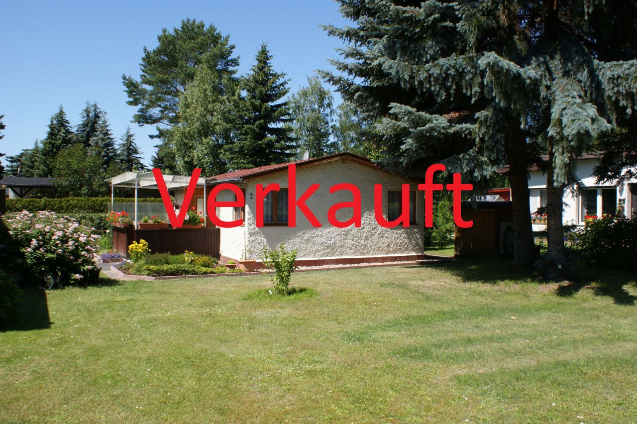 Schildau (Gneisenaustadt): Verkauft: Schicker 2-Raum-Bungalow mit Garage beim Seebad Neumühle in Schildau  Schildau (Gneisenaustadt): Verkauft: Schicker 2-Raum-Bungalow mit Garage beim Seebad Neumühle in Schildau