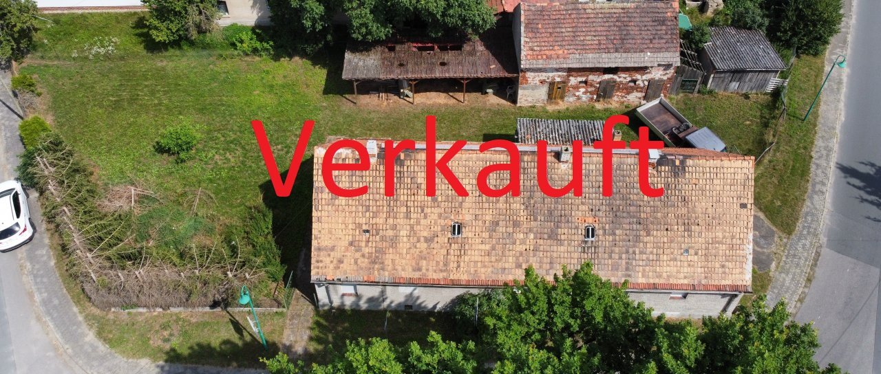 Schlieben OT Werchau: Mit Handwerksgeschick zum Eigenheimglück - Teilsaniertes EFH  Schlieben OT Werchau: Mit Handwerksgeschick zum Eigenheimglück - Teilsaniertes EFH